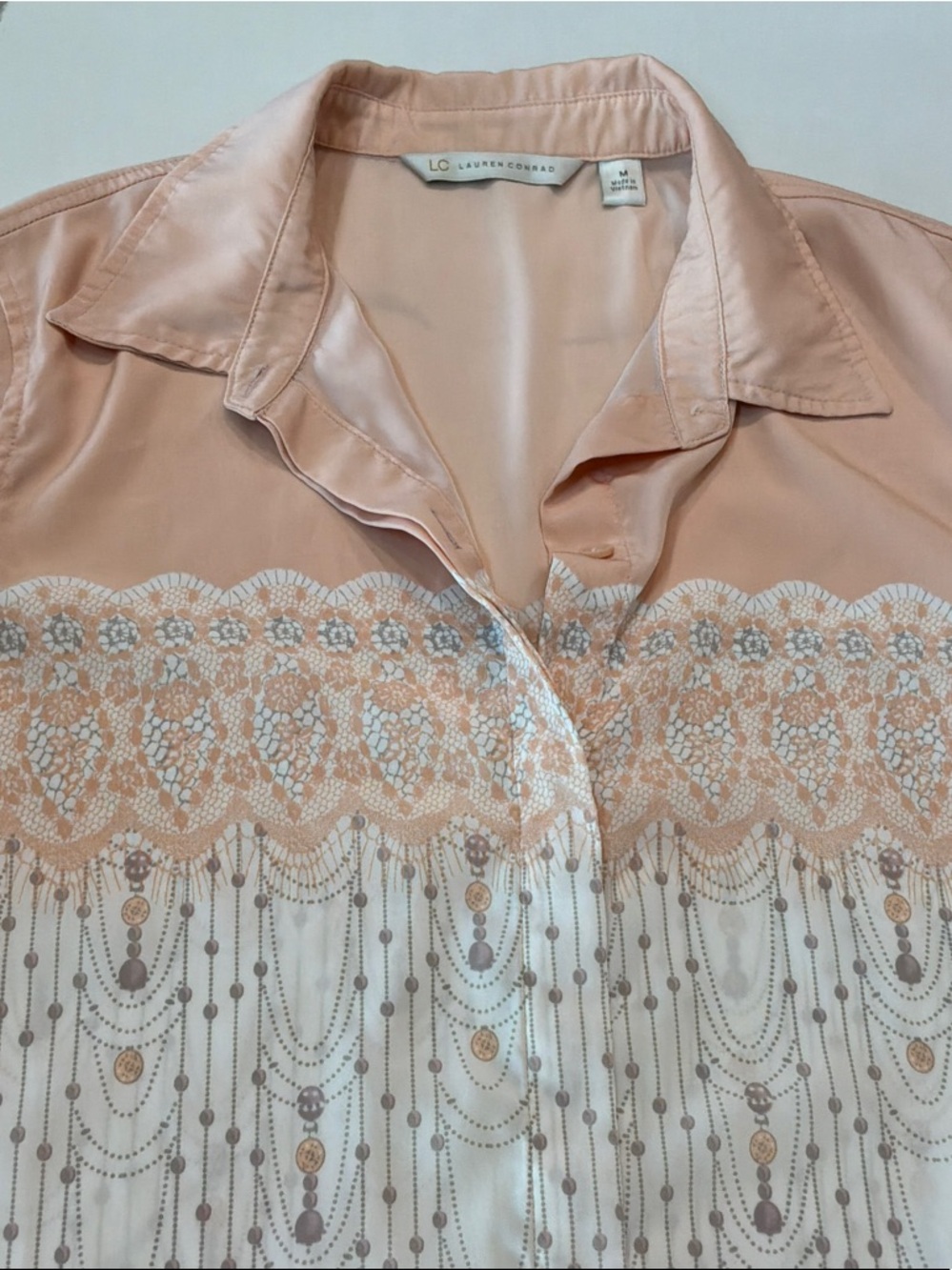 Defect Back Shoulder LC Lauren Conrad Blush Pink Lace-Trim Medium Shirt